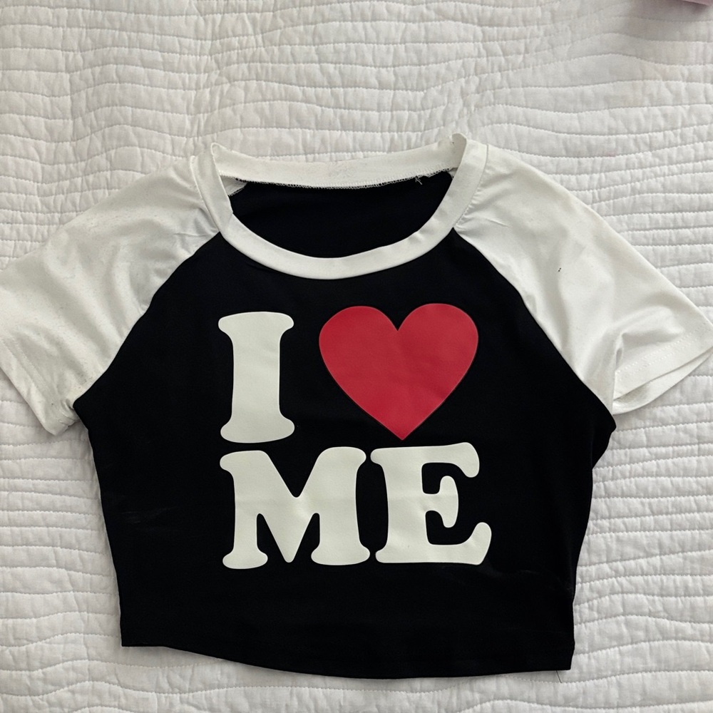SHEIN Black and White 'I Heart Me' Kids Tee